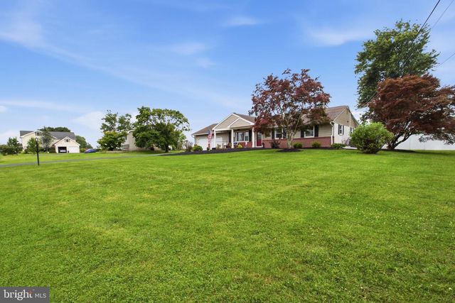 1595 OLD SKIPPACK RD, Harleysville, PA 19438