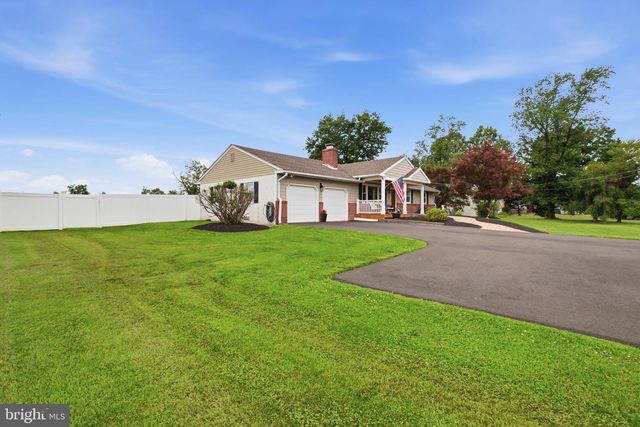 1595 OLD SKIPPACK RD, Harleysville, PA 19438