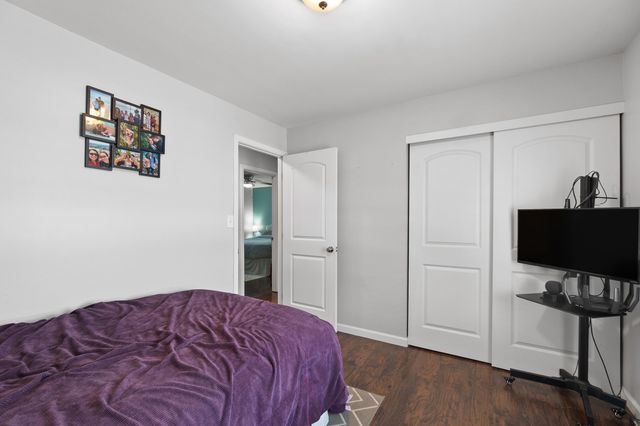 163 Raintree Road, Florence, KY 41042