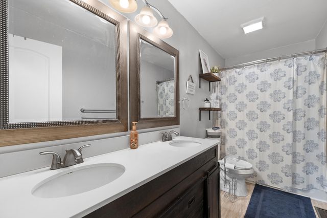 163 Raintree Road, Florence, KY 41042