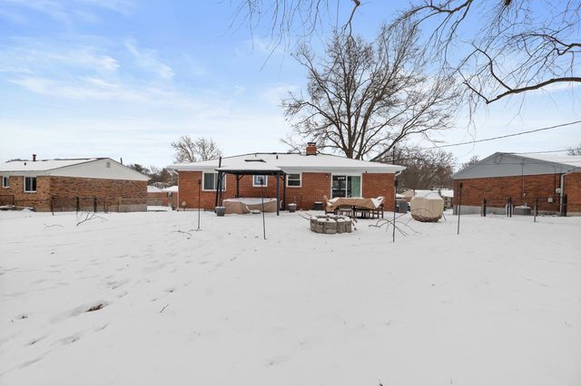 163 Raintree Road, Florence, KY 41042