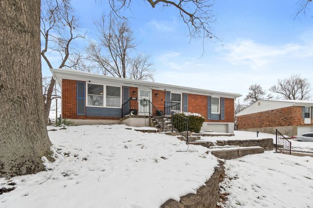 163 Raintree Road, Florence, KY 41042