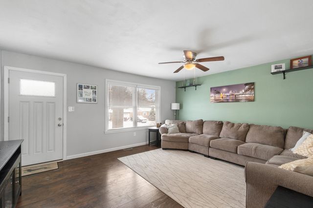 163 Raintree Road, Florence, KY 41042