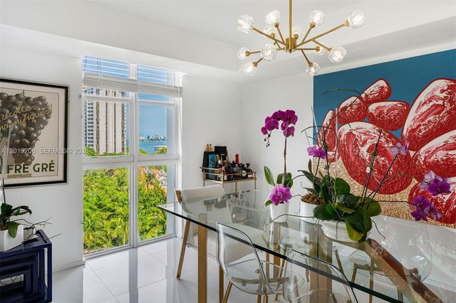 1000 Quayside Ter 901, Miami, FL 33138