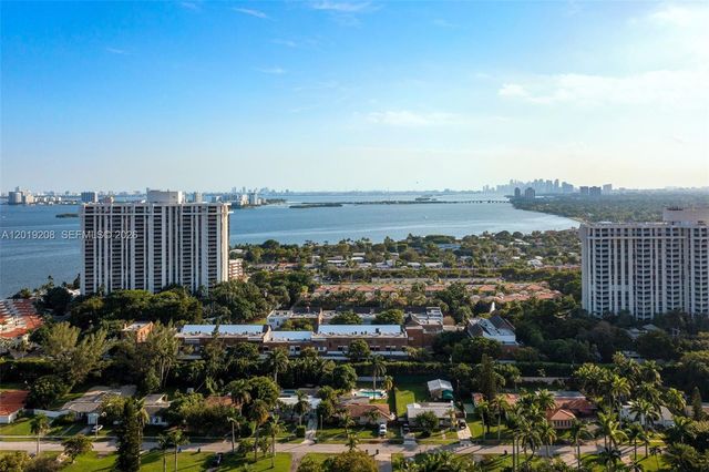 1000 Quayside Ter 901, Miami, FL 33138