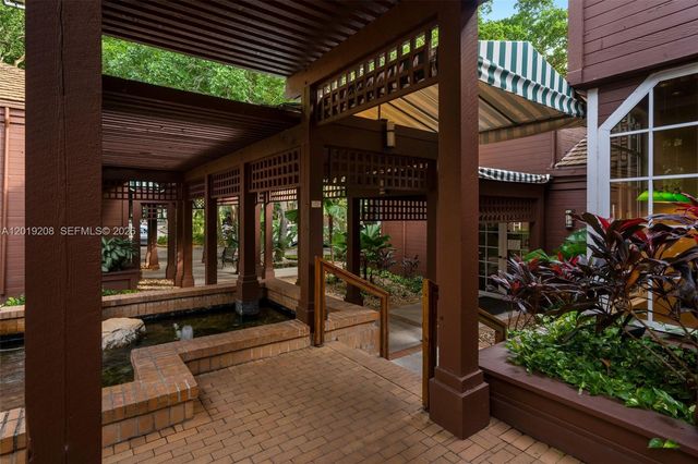 1000 Quayside Ter 901, Miami, FL 33138