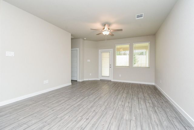 2022 W Darlington Oak Court, Conroe, TX 77304