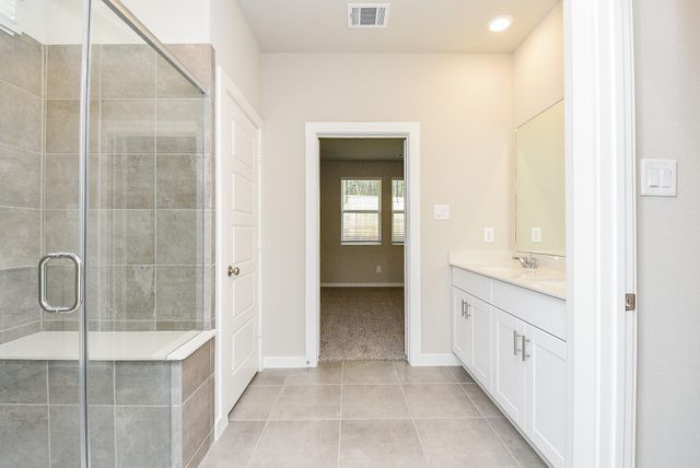 2022 W Darlington Oak Court, Conroe, TX 77304