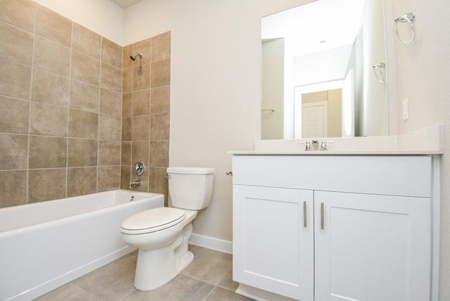 2022 W Darlington Oak Court, Conroe, TX 77304