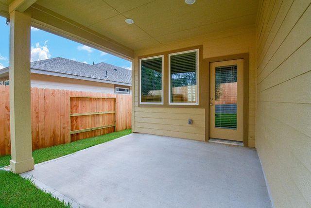 2022 W Darlington Oak Court, Conroe, TX 77304