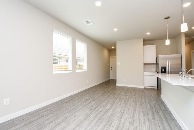 2022 W Darlington Oak Court, Conroe, TX 77304