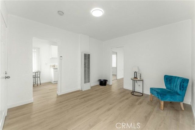 9311 S Broadway, Los Angeles, CA 90003