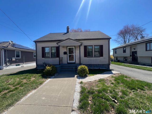 755 Congress Avenue, Waterbury, CT 06708