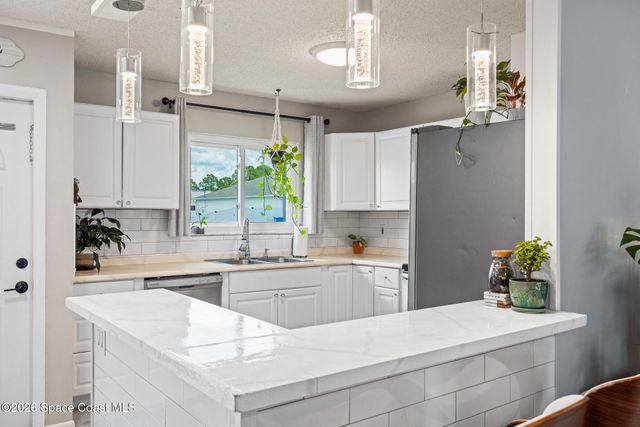 818 Brittan Avenue SE, Palm Bay, FL 32909