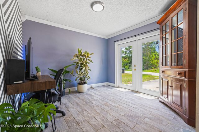 818 Brittan Avenue SE, Palm Bay, FL 32909