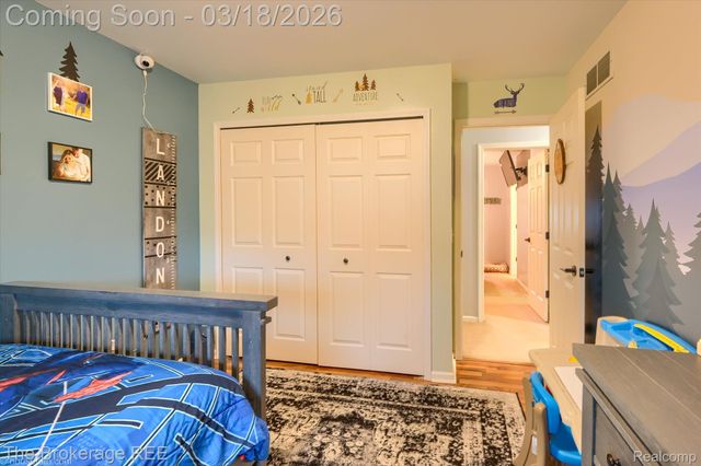 6047 Hearthside Place, Grand Blanc Charter Township, MI 48439