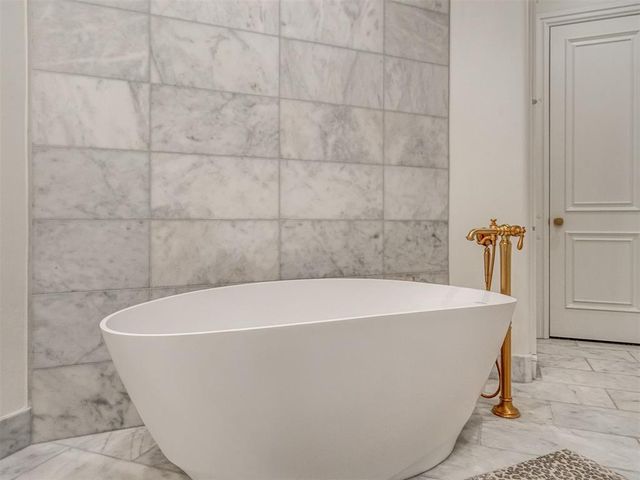 14901 Aurea Lane, Oklahoma City, OK 73142