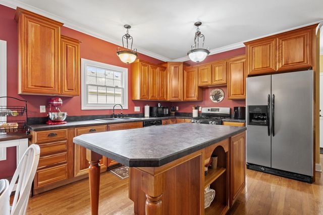7149 Jeffrey Street, Schererville, IN 46375