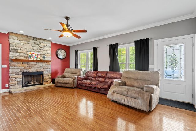 7149 Jeffrey Street, Schererville, IN 46375