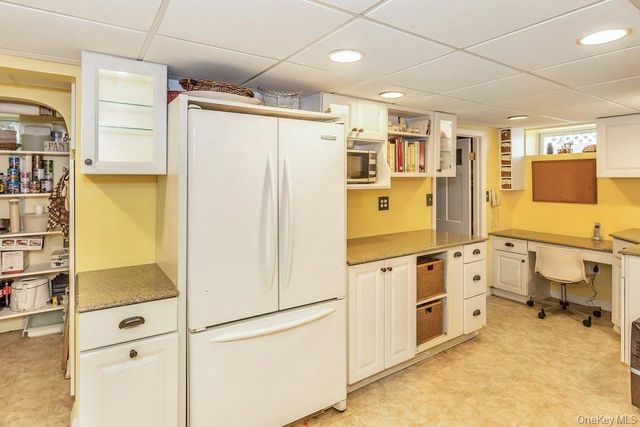 156-17 33rd Avenue, Flushing, NY 11354