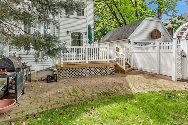156-17 33rd Avenue, Flushing, NY 11354