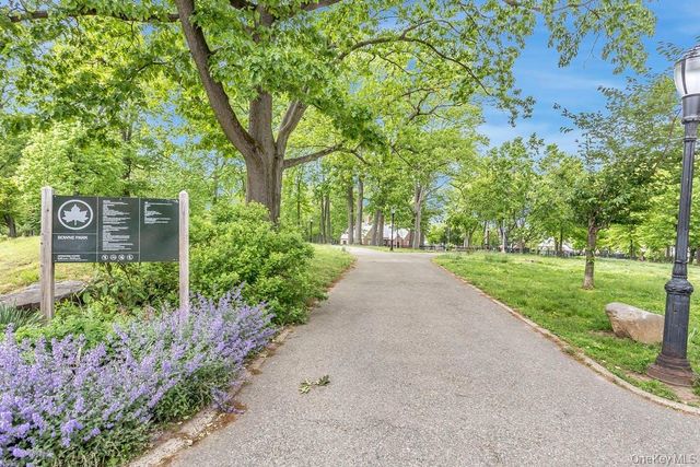 156-17 33rd Avenue, Flushing, NY 11354