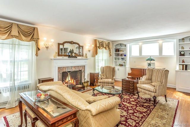 156-17 33rd Avenue, Flushing, NY 11354