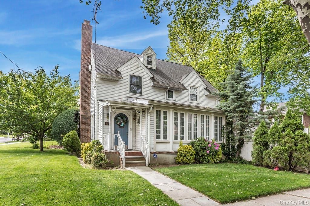 156-17 33rd Avenue, Flushing, NY 11354