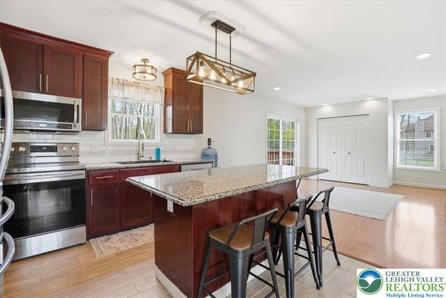13 Eastridge Lane, Middle Smithfield Twp, PA 18302