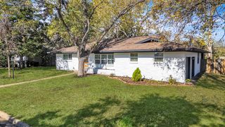 1509 University Drive, Arlington, TX 76013