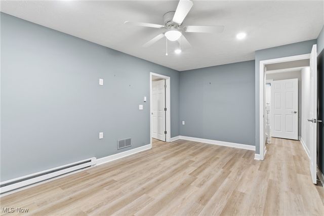 1390 Silverdale Circle, Twinsburg, OH 44087