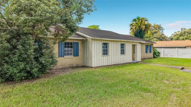5310 NADINE STREET, Orlando, FL 32807