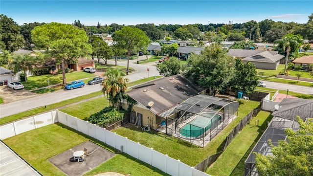 5310 NADINE STREET, Orlando, FL 32807