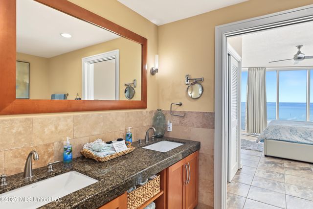 2060 Beach Boulevard, 605, Biloxi, MS 39531