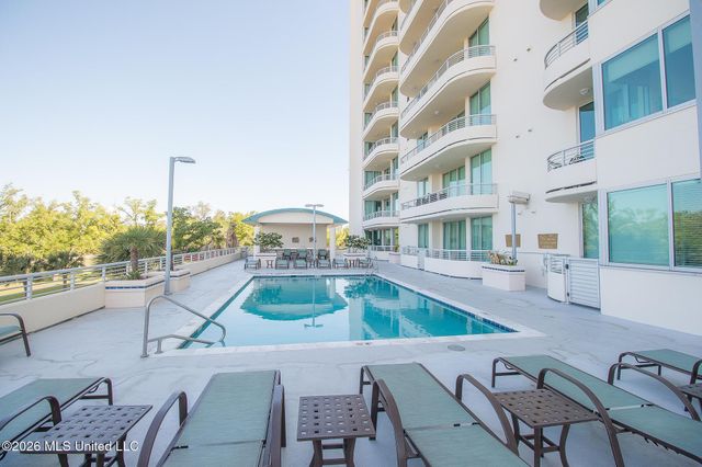 2060 Beach Boulevard, 605, Biloxi, MS 39531