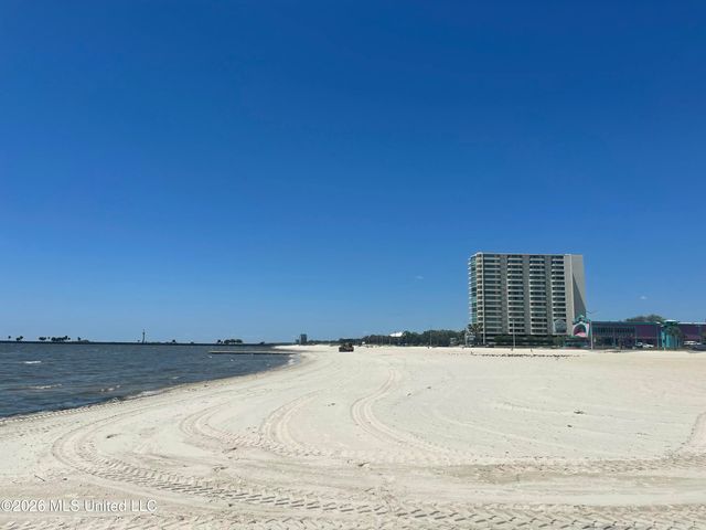 2060 Beach Boulevard, 605, Biloxi, MS 39531