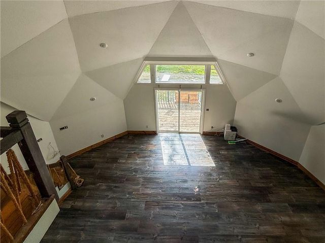 5538 SE Lakeview Drive, Lathrop, MO 64465