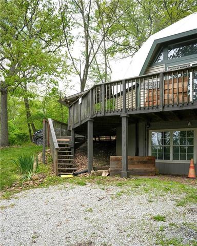 5538 SE Lakeview Drive, Lathrop, MO 64465