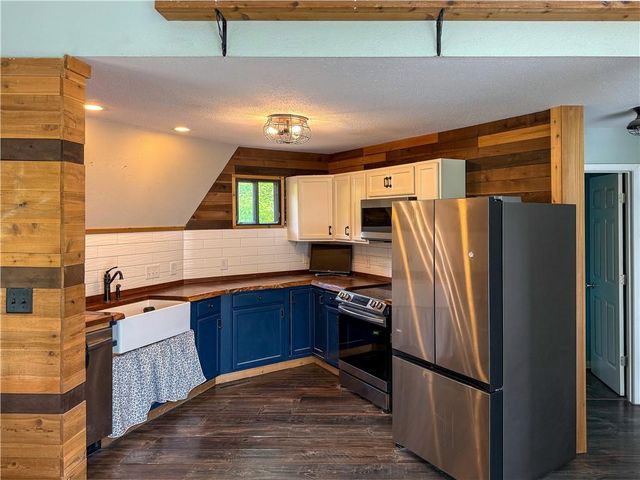 5538 SE Lakeview Drive, Lathrop, MO 64465