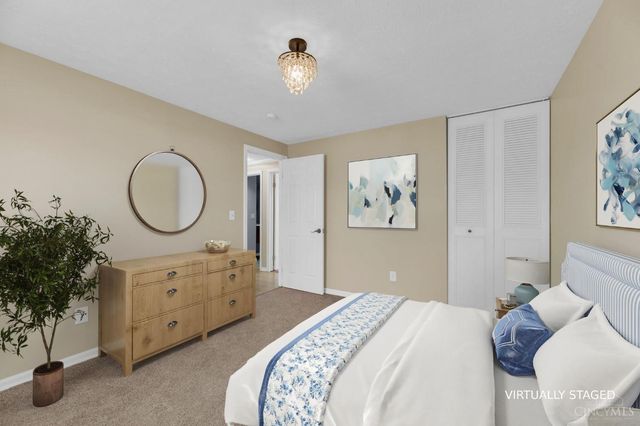 1364 Karahill Drive, Forest Park, OH 45240