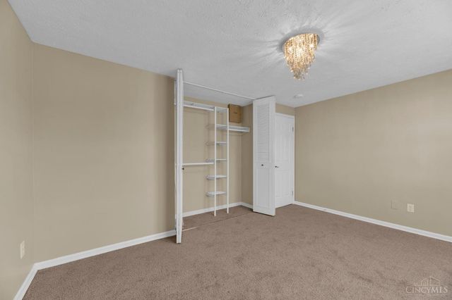 1364 Karahill Drive, Forest Park, OH 45240