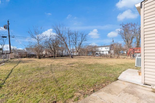 1364 Karahill Drive, Forest Park, OH 45240