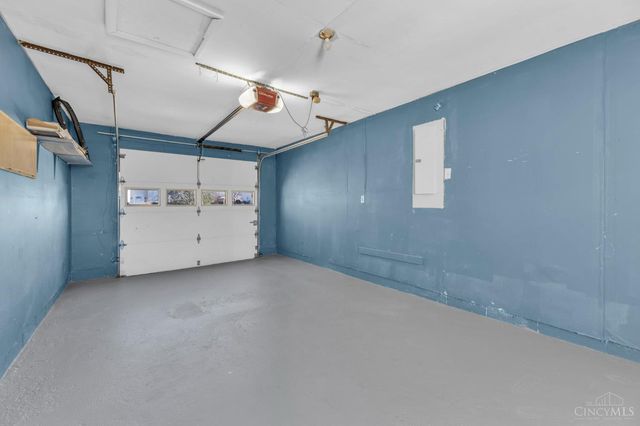 1364 Karahill Drive, Forest Park, OH 45240