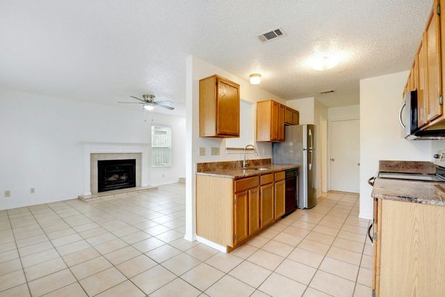 6102 Parkwood DR, Austin, TX 78735