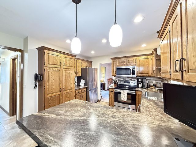 2859 19th Avenue SW, Willmar, MN 56201