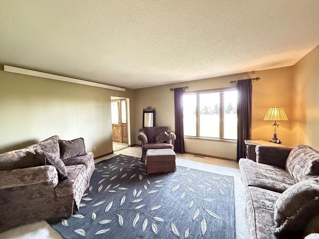 2859 19th Avenue SW, Willmar, MN 56201