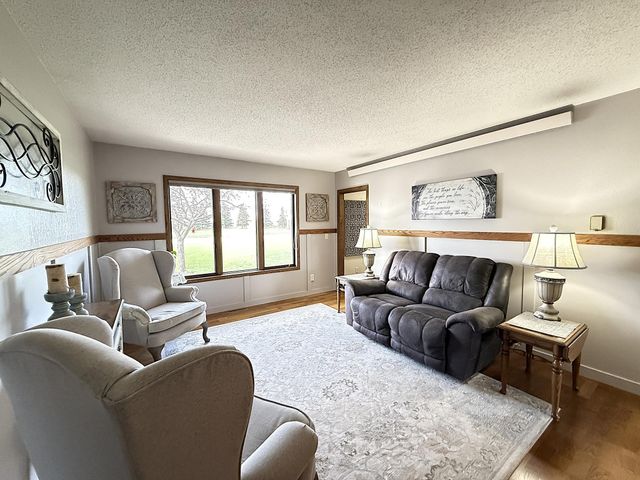 2859 19th Avenue SW, Willmar, MN 56201
