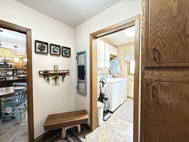 2859 19th Avenue SW, Willmar, MN 56201