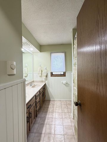 2859 19th Avenue SW, Willmar, MN 56201