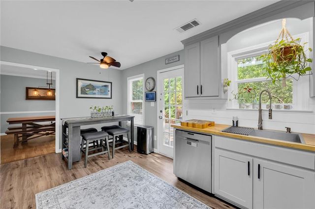 3102 Planters Mill Drive, Dacula, GA 30019
